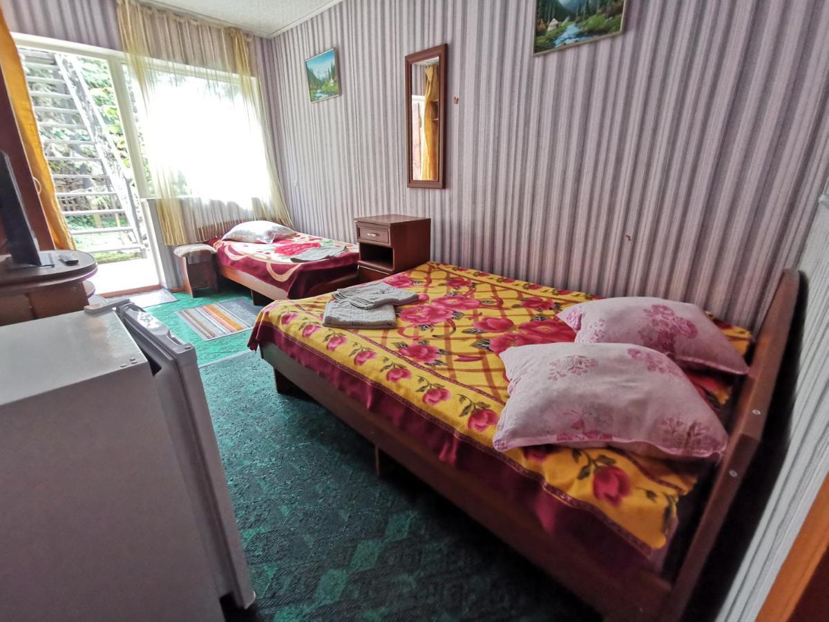 Hotel Petrovskaya Pristan 2 à Cholpon-Ata Extérieur photo