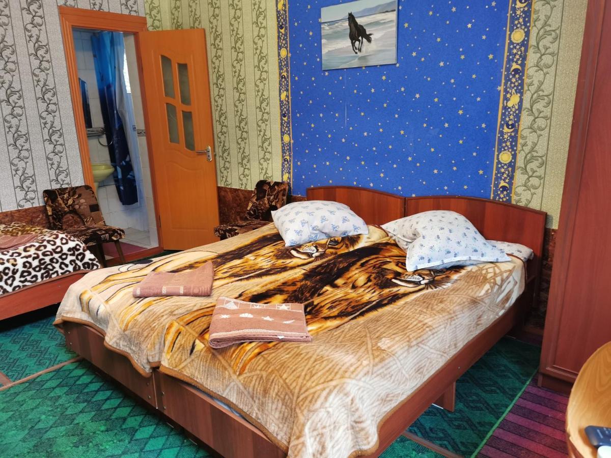 Hotel Petrovskaya Pristan 2 à Cholpon-Ata Extérieur photo