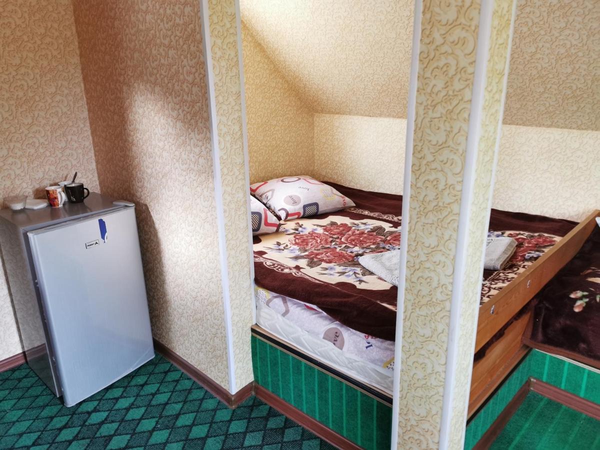Hotel Petrovskaya Pristan 2 à Cholpon-Ata Extérieur photo