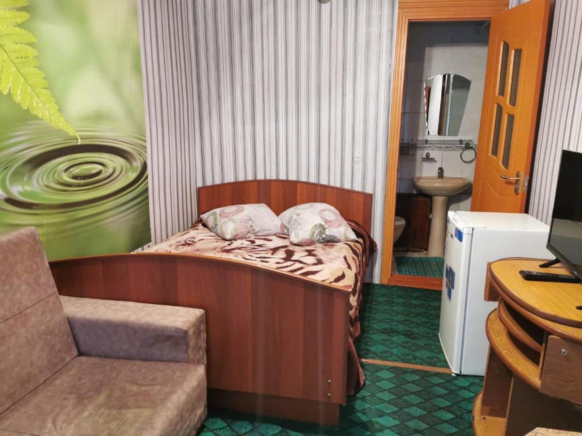 Hotel Petrovskaya Pristan 2 à Cholpon-Ata Extérieur photo