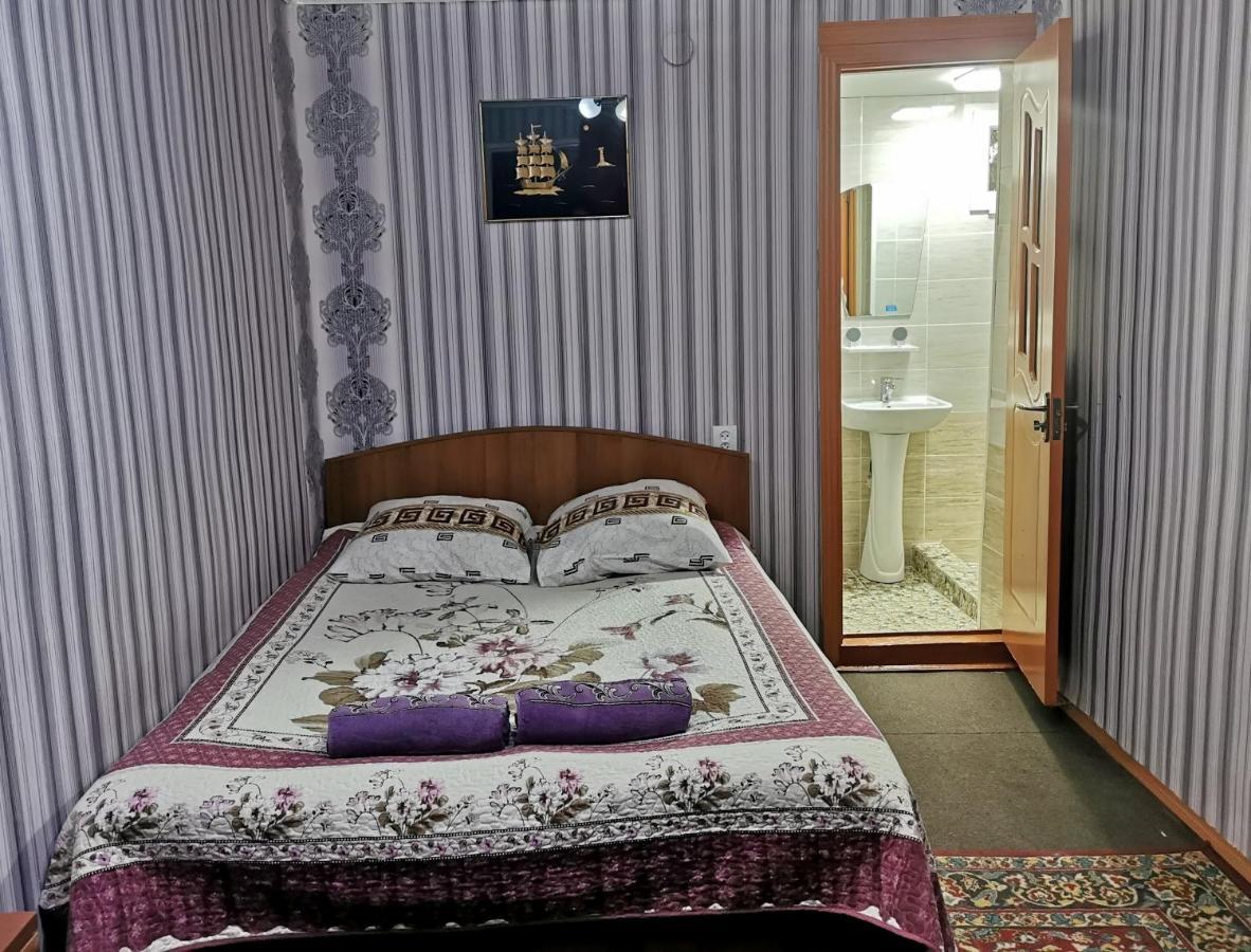 Hotel Petrovskaya Pristan 2 à Cholpon-Ata Extérieur photo