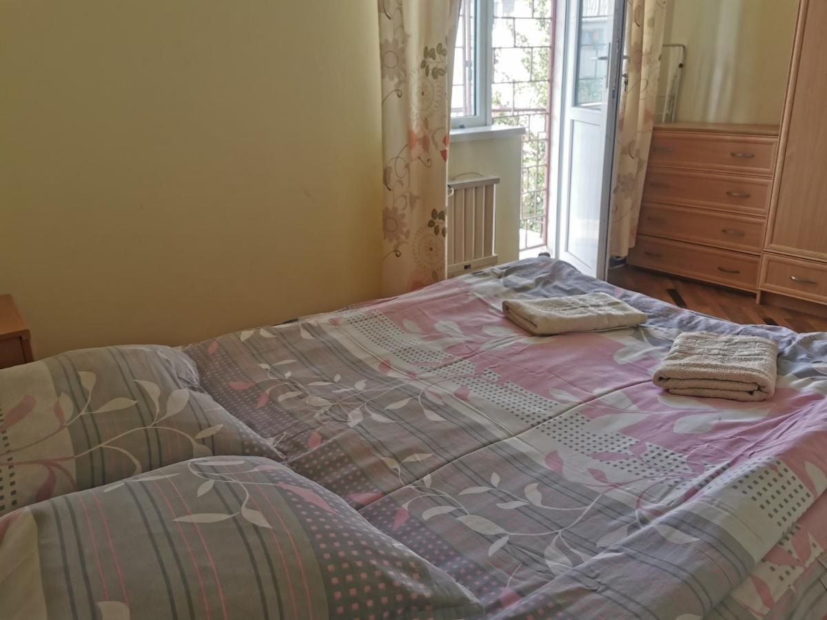 Hotel Petrovskaya Pristan 2 à Cholpon-Ata Extérieur photo